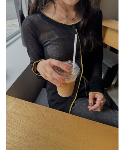 titivate(ティティベイト)の「リネンライク配色シアーカーディガン(カーディガン/ボレロ・レディース・ベージュ/ブラック/アイボリー/グレー・FREE)」の6枚目の写真