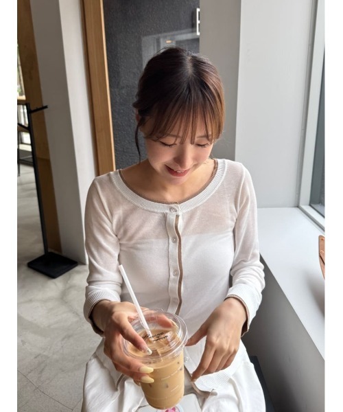 titivate(ティティベイト)の「リネンライク配色シアーカーディガン(カーディガン/ボレロ・レディース・ベージュ/ブラック/アイボリー/グレー・FREE)」の7枚目の写真