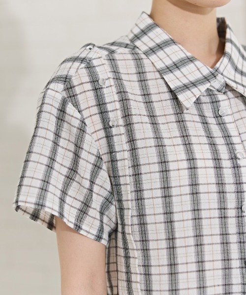 REDYAZEL(レディアゼル)の「2WAYスリーブチェックトップス(シャツ/ブラウス・レディース・オフホワイト/ライトグレー/ベージュ・FREE)」の16枚目の写真