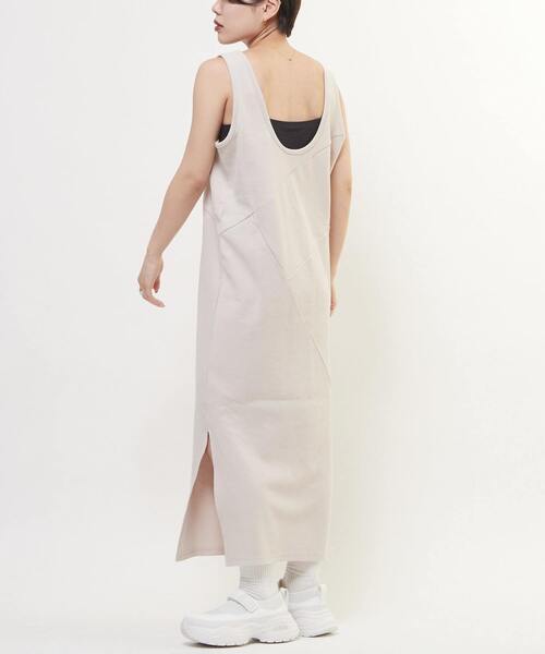 CONVERSE TOKYO(コンバーストウキョウ)の「2WAY SWITCHING PANEL RIB DRESS(ワンピース・レディース・ピンク/ベージュ/チャコールグレー・FREE)」の21枚目の写真