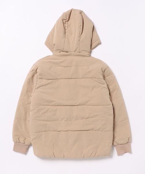 DILASH（ディラッシュ）の「マットタフタ中綿ジャケット（その他アウター・キッズ・ベージュ・160/150）」の2枚目の写真