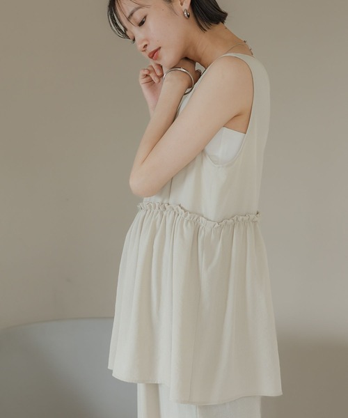 LOWRYS FARM(ローリーズファーム)の「ペプラムオールインワン 571556(サロペット/オーバーオール・レディース・ブラウン/アイボリー/ブラック/チャコールグレー・FREE)」の7枚目の写真