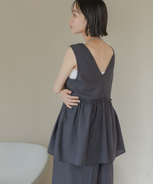 LOWRYS FARM(ローリーズファーム)の「ペプラムオールインワン 571556(サロペット/オーバーオール・レディース・ブラウン/アイボリー/ブラック/チャコールグレー・FREE)」の11枚目の写真