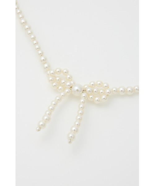 SLY（スライ）の「RIBBON MOTIF N/C リボンモチーフ ネックレス（ネックレス・レディース・ホワイト/ブラック・FREE）」の4枚目の写真