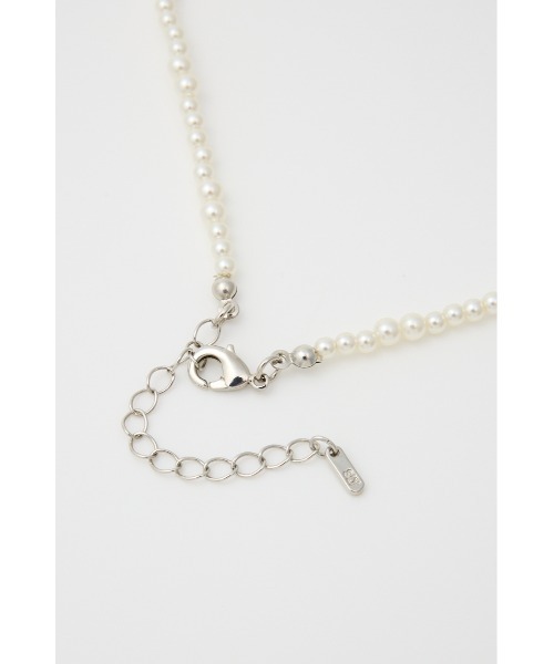 SLY（スライ）の「RIBBON MOTIF N/C リボンモチーフ ネックレス（ネックレス・レディース・ホワイト/ブラック・FREE）」の5枚目の写真