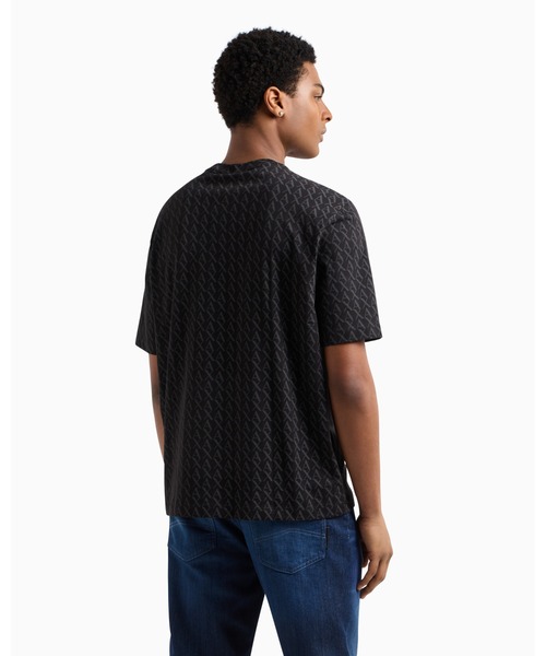 ARMANI EXCHANGE（アルマーニエクスチェンジ）の「【A|X アルマーニ エクスチェンジ】オールオーバーロゴ 半袖クルーネックTシャツ/REGULAR+（Tシャツ/カットソー・メンズ・ブラック/ホワイト・MEDIUM/X-LARGE/XX-LARGE/LARGE/SMALL/X-SMALL）」の8枚目の写真