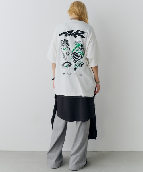 AIVER(アイバー)の「Johann×AIVER S/S TEE(Tシャツ/カットソー・メンズ・ブラック/ホワイト・LARGE/MEDIUM/SMALL)」の11枚目の写真