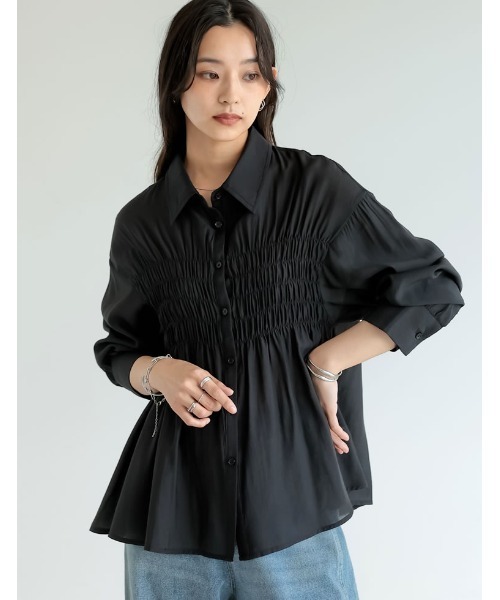 Re:EDIT(リエディ)の「シャーリングデザインシアーシャツ(Tシャツ/カットソー・レディース・ブラック/アイボリー/ブルー/イエロー・MEDIUM/LARGE)」の2枚目の写真