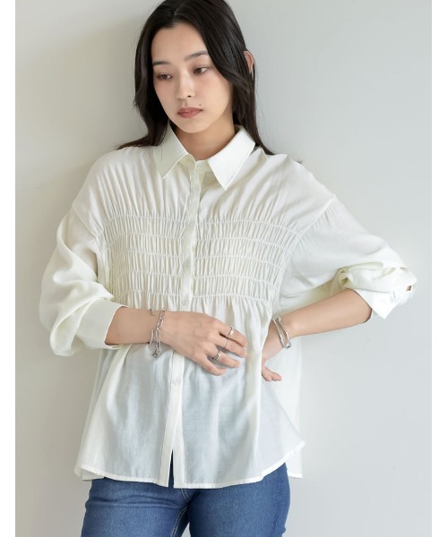 Re:EDIT(リエディ)の「シャーリングデザインシアーシャツ(Tシャツ/カットソー・レディース・ブラック/アイボリー/ブルー/イエロー・MEDIUM/LARGE)」の6枚目の写真