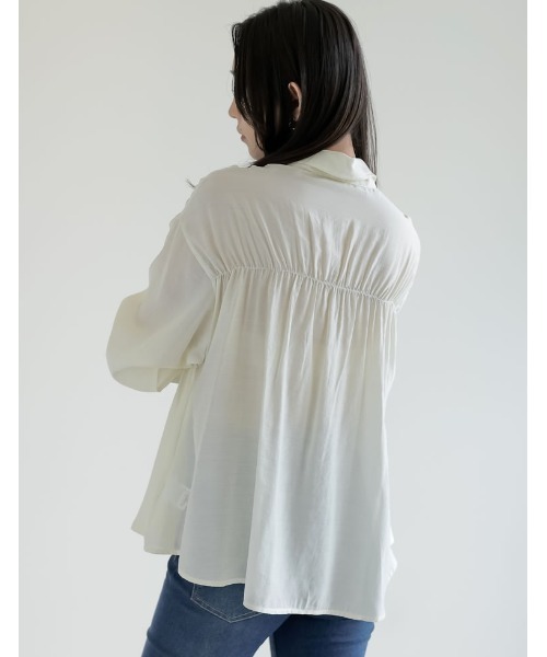 Re:EDIT(リエディ)の「シャーリングデザインシアーシャツ(Tシャツ/カットソー・レディース・ブラック/アイボリー/ブルー/イエロー・MEDIUM/LARGE)」の7枚目の写真