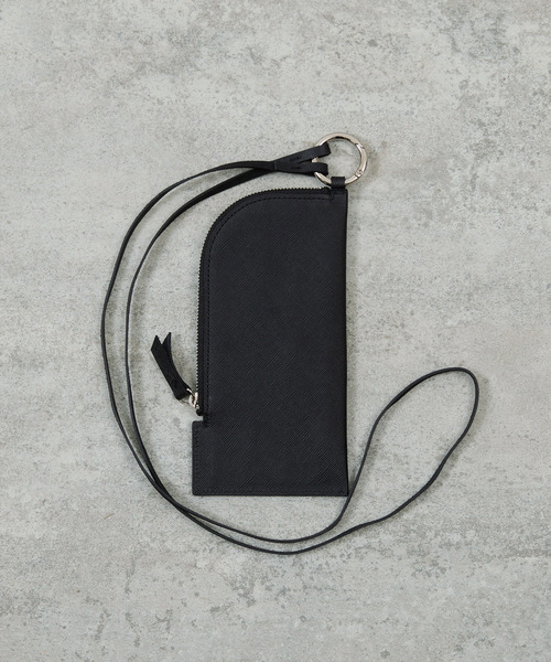 And A(アンドエー)の「PADRONE パドローネ / Eyewear case01 (leather strap) モストロレザー サフィアーノレザーサングラスケース メガネケース / PG9995-5010(サングラス・メンズ・ブラック系その他/ブラック・FREE)」の22枚目の写真