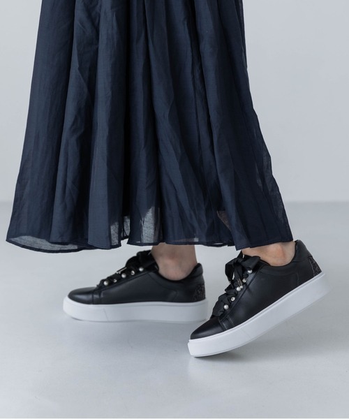 EVOL（イーボル）の「【S-LLサイズ展開・ふかふか】パールストーンスニーカー IZ5791（スニーカー・レディース・ホワイト/ブラック・LL/S/M/L）」の4枚目の写真