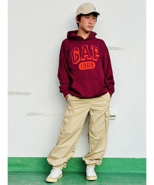 GAP(ギャップ)の「ヴィンテージソフト GAPロゴパーカー (キッズ)(パーカー・キッズ・ワイン/ブルー/イエロー/グリーン・110cm/120cm/130cm/140cm/150cm/160cm)」の18枚目の写真