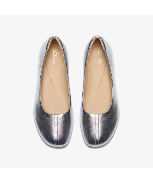 Clarks(クラークス)の「Livia Lily / リビアリリー(シルバー)(パンプス・レディース・シルバー・UK6/UK5.5/UK5/UK4.5/UK4/UK3.5/UK3)」の6枚目の写真