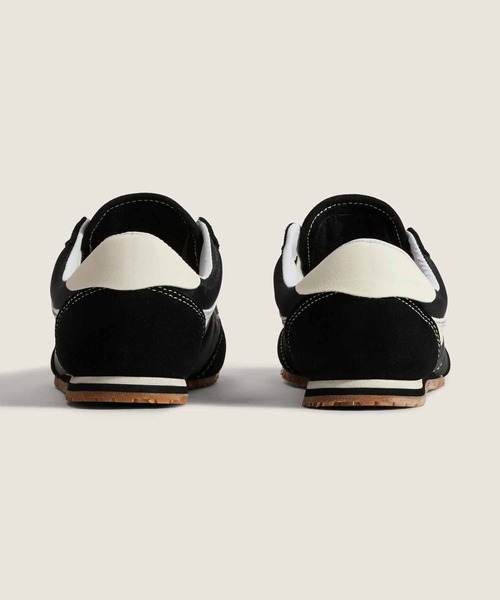VANS(バンズ)の「スーパーロープロ / Super Lowpro BLACK VN000D83BLA1(スニーカー・レディース・ブラック・11/6/10/10.5/6.5/5/7.5/5.5/4.5/12/8.5/4/9/9.5/7/8/13/11.5)」の6枚目の写真
