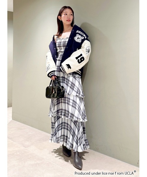 SNIDEL（スナイデル）の「【UCLA×NUTMEG】コラボスタジャン（スタジャン・レディース・ネイビー/グリーン・0/1）」の22枚目の写真