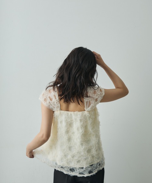 Lunea（ルネア）の「フラワーモチーフチュールトップス（シャツ/ブラウス・レディース・アイボリー/ピンク・FREE）」の9枚目の写真