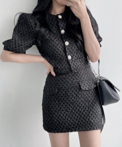 FREE STYLISTS（フリー スタイリスト）の「YUGA_YGMC Volume sleeve jacket + tight skirt set（ワンピース・レディース・ブラック/ホワイト・M/S）」の2枚目の写真