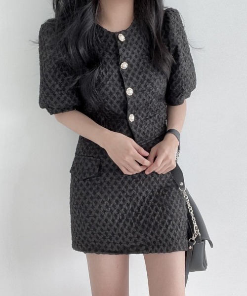 FREE STYLISTS（フリー スタイリスト）の「YUGA_YGMC Volume sleeve jacket + tight skirt set（ワンピース・レディース・ブラック/ホワイト・M/S）」の16枚目の写真