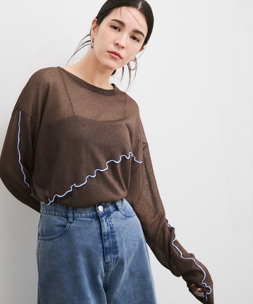 le cercle ADAM ET ROPE'(ルセルクルアダムエロペ)の「アシメメローシアーニット(ニット/セーター・レディース・ブラウン系その他/ライトグレー/キナリ・FREE)」の3枚目の写真