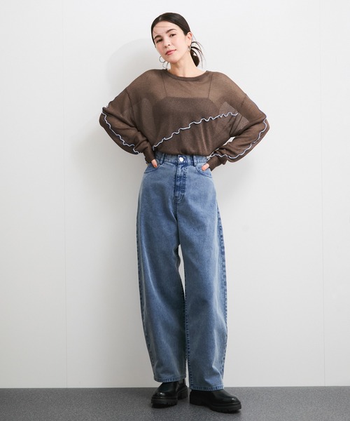 le cercle ADAM ET ROPE'(ルセルクルアダムエロペ)の「アシメメローシアーニット(ニット/セーター・レディース・ブラウン系その他/ライトグレー/キナリ・FREE)」の11枚目の写真