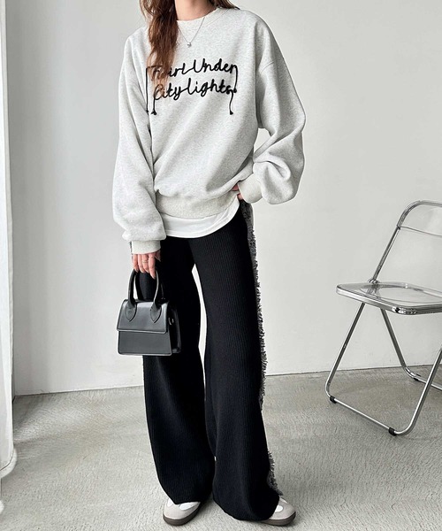 FIRST MOOD(ファーストムード)の「《FIRSTMOODコラボ》配色サイドフリンジリブニットパンツ(その他パンツ・レディース・ベージュ/ブラック・MEDIUM/LARGE)」の4枚目の写真