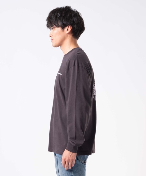 Levi's（リーバイス）の「Levi's/リーバイス グラフィック ロングスリーブTシャツ（Tシャツ/カットソー・メンズ・ブラック・XL/S/L/M）」の2枚目の写真