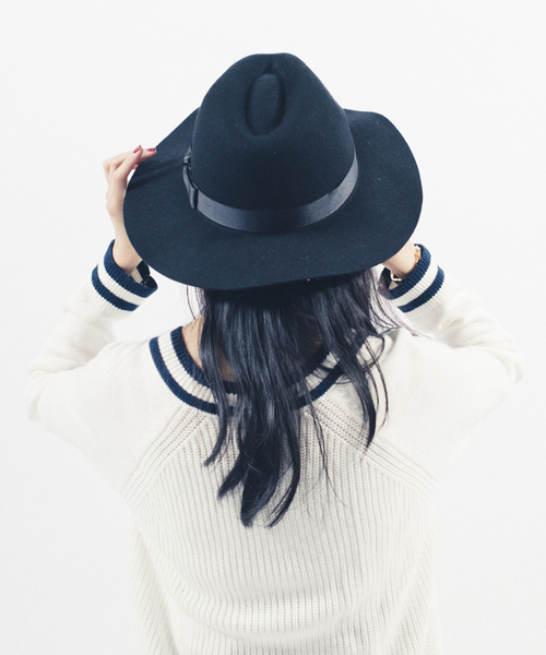 AVIREX(アヴィレックス)の「avirex/ アヴィレックス/ フェルト つば広ハット(ハット・レディース・チャコールグレー/ブラック/ベージュ/ネイビー・フリー)」の6枚目の写真