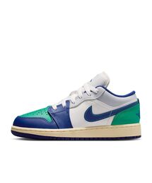 JORDAN BRAND（ジョーダンブランド）の「エア ジョーダン 1 LOW ジュニアシューズ / Air Jordan 1 Low Big Kids' Shoes 553560-147 Sail（スニーカー・キッズ）」