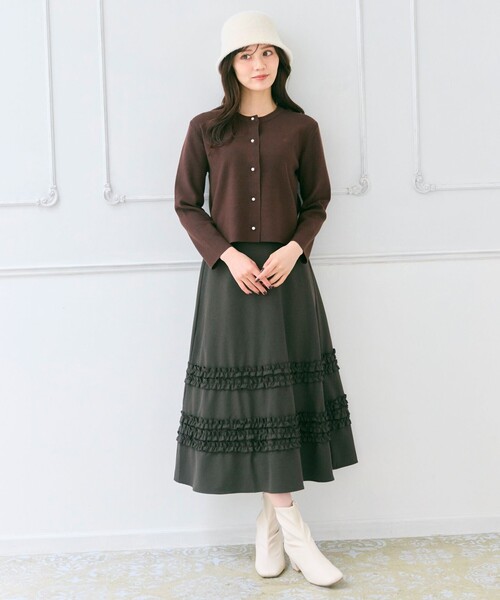 Feroux（フェルゥ）の「胸元刺繍パールニット カーディガン（カーディガン/ボレロ・レディース・アイボリー系/ダークブラウン系/レッド系/グレー系・F）」の21枚目の写真