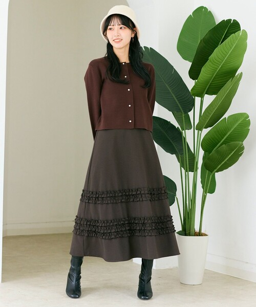 Feroux（フェルゥ）の「胸元刺繍パールニット カーディガン（カーディガン/ボレロ・レディース・アイボリー系/ダークブラウン系/レッド系/グレー系・F）」の19枚目の写真