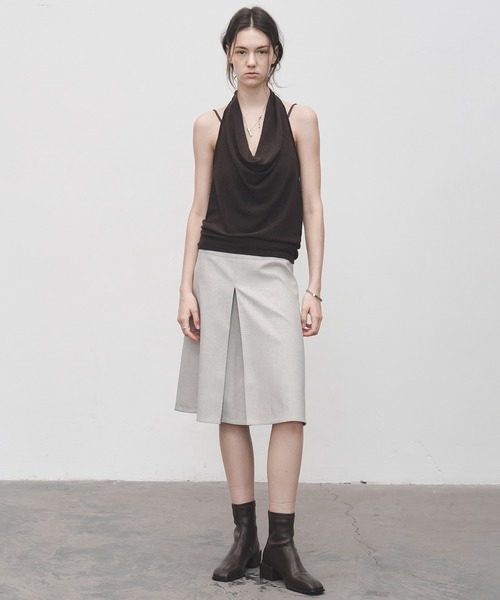 tageechita(タジチタ)の「【tageechita】2WAY タックプリーツ センタープレスミディスカート(スカート・レディース・ブラック/グレイッシュベージュ・S/M/L)」の6枚目の写真