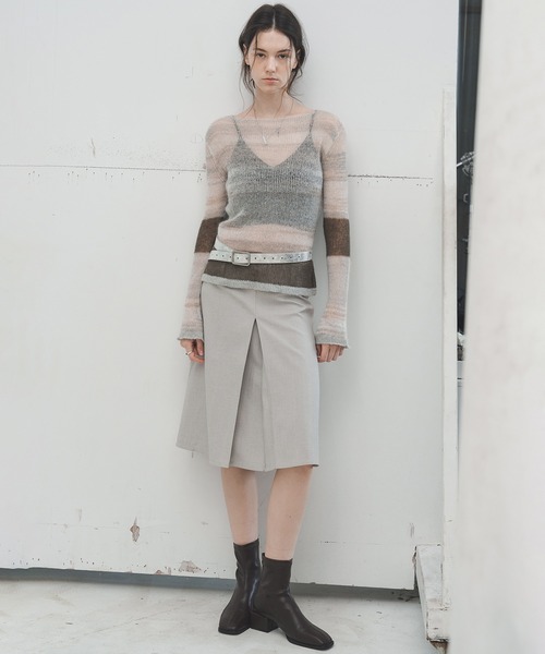 tageechita(タジチタ)の「【tageechita】2WAY タックプリーツ センタープレスミディスカート(スカート・レディース・ブラック/グレイッシュベージュ・S/M/L)」の18枚目の写真