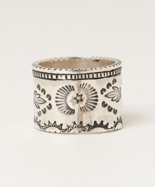 ERICKA NICOLAS BEGAY（エリッカ ニコラス ビゲイ）の「【ERICKA NICOLAS BEGAY】（リング・メンズ・A/B/C/D・23/21/22）」の5枚目の写真