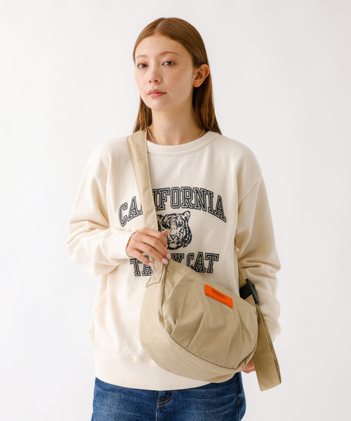 UNIVERSAL OVERALL(ユニバーサルオーバーオール)の「【UNIVERSAL OVERALL/ユニバーサルオーバーオール】HOBO ショルダー/ギャバジン ホーボーショルダー/バッグ/Mサイズ(ショルダーバッグ・レディース・カーキ/ベージュ・フリー)」の5枚目の写真