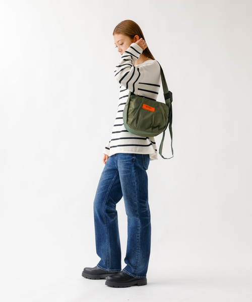 UNIVERSAL OVERALL(ユニバーサルオーバーオール)の「【UNIVERSAL OVERALL/ユニバーサルオーバーオール】HOBO ショルダー/ギャバジン ホーボーショルダー/バッグ/Mサイズ(ショルダーバッグ・レディース・カーキ/ベージュ・フリー)」の7枚目の写真