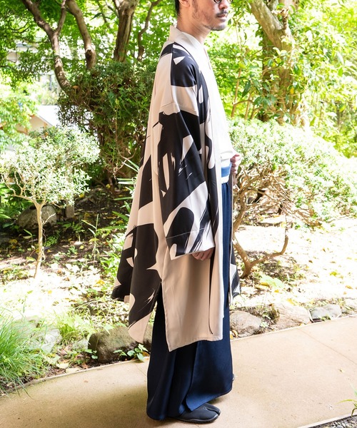 カヤ(カヤ)の「【カヤ】福字画 着物メンズ羽織(カーディガン/ボレロ・メンズ・スミクロ/ベージュ/ダークネイビー・FREE)」の17枚目の写真