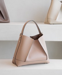 Andemiu | キリカエスクエアBAG586724(ハンドバッグ)