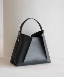 Andemiu | キリカエスクエアBAG586724(ハンドバッグ)