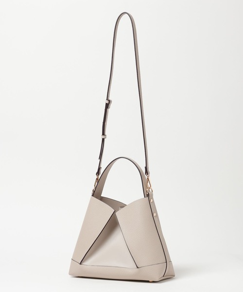 Andemiu（アンデミュウ）の「キリカエスクエアBAG586724（ハンドバッグ・レディース・アイボリー/ブラック/チョコ/ベージュ・FREE）」の11枚目の写真