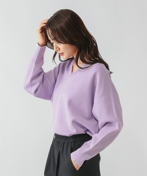 GLOBAL WORK（グローバルワーク）の「スウェットライクVネックプルオーバー/571342（スウェット・レディース・グレイッシュベージュ/グレー/スモークピンク/ブラック/ブラウン/ボルドー/ラベンダー・LARGE/MEDIUM/SMALL）」の5枚目の写真