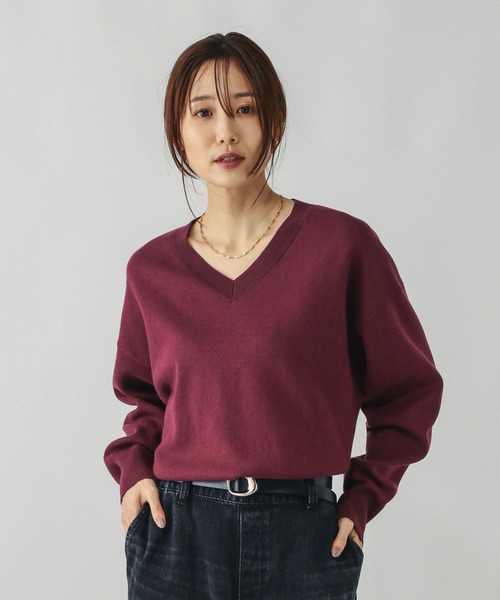 GLOBAL WORK（グローバルワーク）の「スウェットライクVネックプルオーバー/571342（スウェット・レディース・グレイッシュベージュ/グレー/スモークピンク/ブラック/ブラウン/ボルドー/ラベンダー・LARGE/MEDIUM/SMALL）」の11枚目の写真