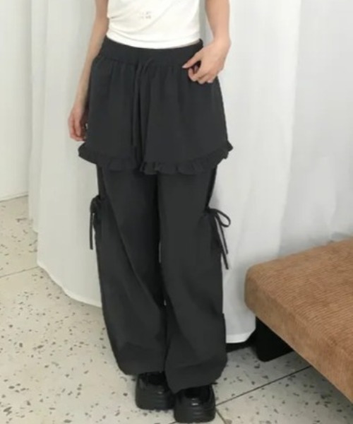 FREE STYLISTS(フリー スタイリスト)の「YUGA_YGMC Drawstring easy pants with faux skirt(その他パンツ・レディース・グレー/ホワイト/ブラック・FREE)」の1枚目の写真