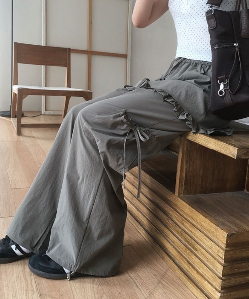 FREE STYLISTS(フリー スタイリスト)の「YUGA_YGMC Drawstring easy pants with faux skirt(その他パンツ・レディース・グレー/ホワイト/ブラック・FREE)」の17枚目の写真