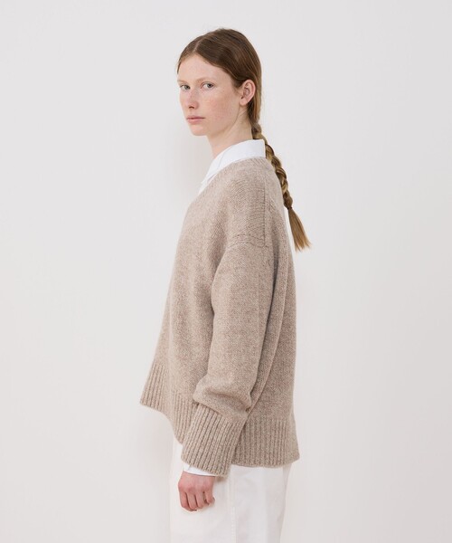 ファインウール Vネックプルオーバー（ニット/セーター）｜GALERIE VIE