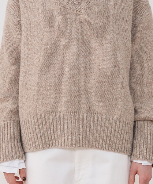 ファインウール Vネックプルオーバー（ニット/セーター）｜GALERIE VIE