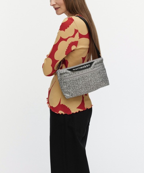 セール】Piirto Unikko / Neat Crossbody shoulder bag S（ショルダー