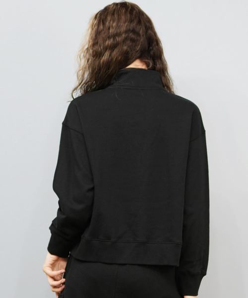 NEW ERA(ニューエラ)の「NEW ERA/ニューエラ WS SWEAT HALF ZIP スウェット ハーフジップ ショート丈 14674705/14674706(スウェット・レディース・グレー/ブラック・M/S)」の3枚目の写真