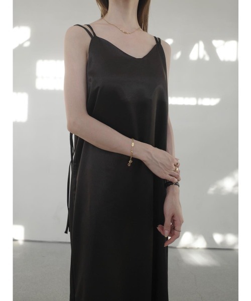 amel（エイメル）の「ダブルストラップキャミドレス / ブラック（ワンピース・レディース・ブラック・FREE）」の16枚目の写真