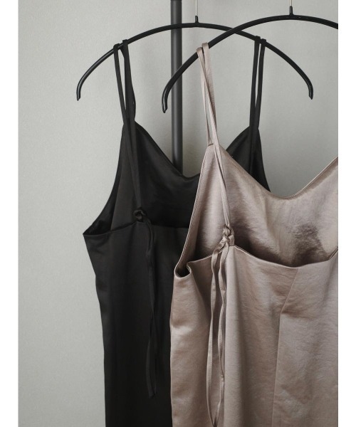 amel（エイメル）の「ダブルストラップキャミドレス / ブラック（ワンピース・レディース・ブラック・FREE）」の14枚目の写真